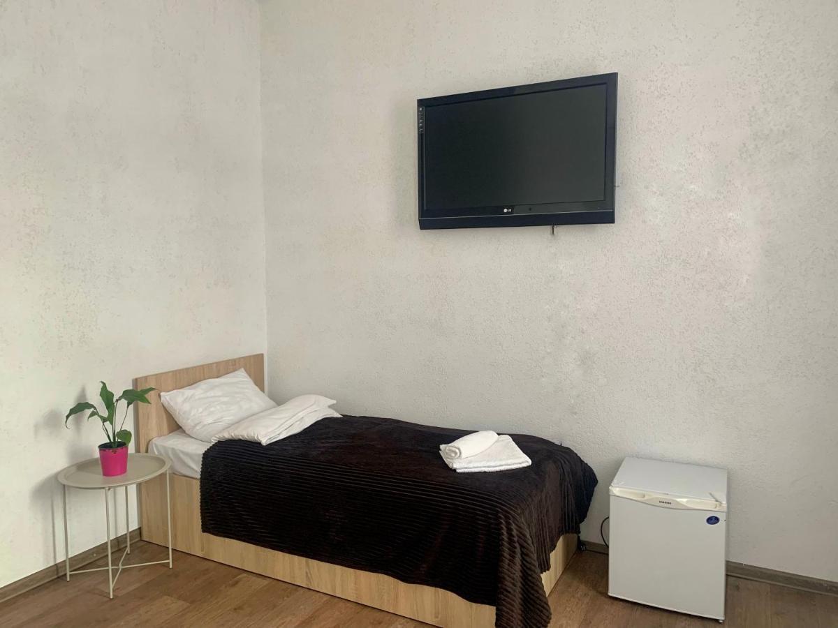 Hotel Femina Zsitomir Kültér fotó