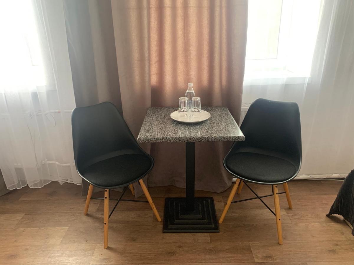Hotel Femina Zsitomir Kültér fotó